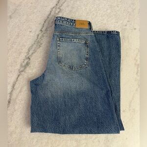 Zara Women's Light Blue Straight Jeans